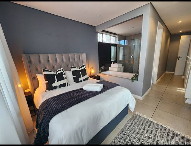 3 BEDROOM APARTMENT FOR SALE IN UMHLANGA CENTRAL
